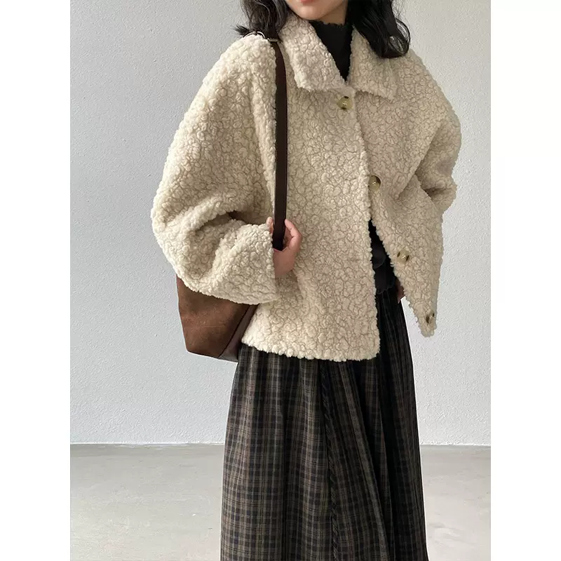 江左 高级感米色皮毛一体外套女25冬设计感短款宽松保暖上衣 6380