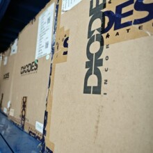 SBR2U30P1-7 PowerDI-123 ֱ��������ѹ(Vr) 30V �������� 2A