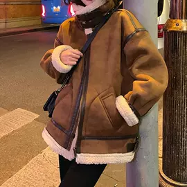 连衣裙;时尚休闲套装;女式衬衫