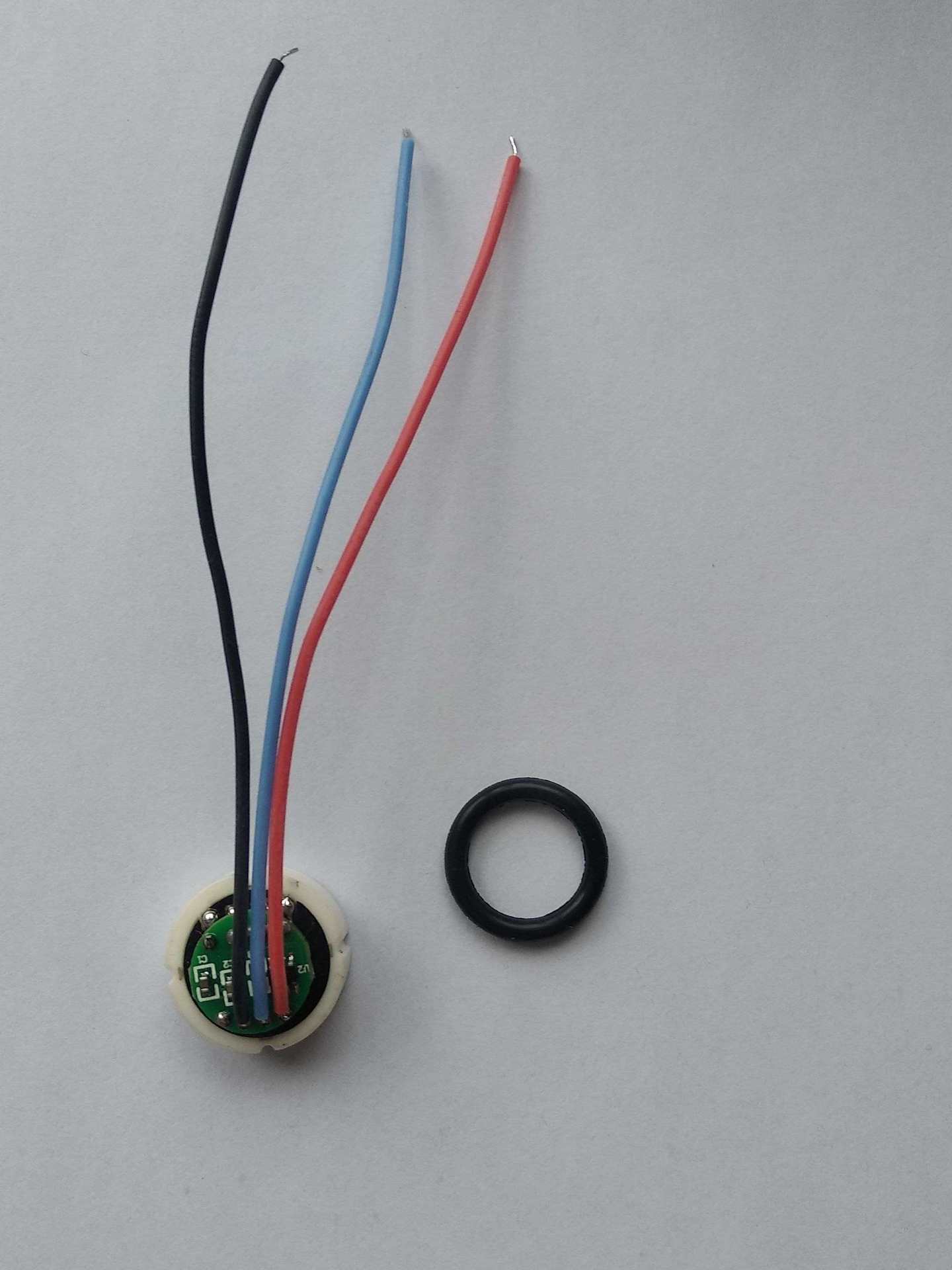 5-24V供电陶瓷压力传感器模块（压力变送器核心）输出电压或电流