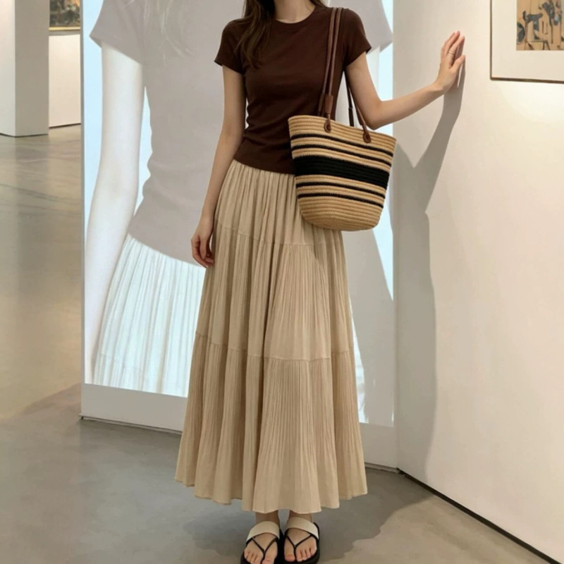 Elegant Mature Style Women's Summer New Coffee-Colored Short-Sleeve Knit Top and Pleated Long Skirt Slimming Two-Piece Set