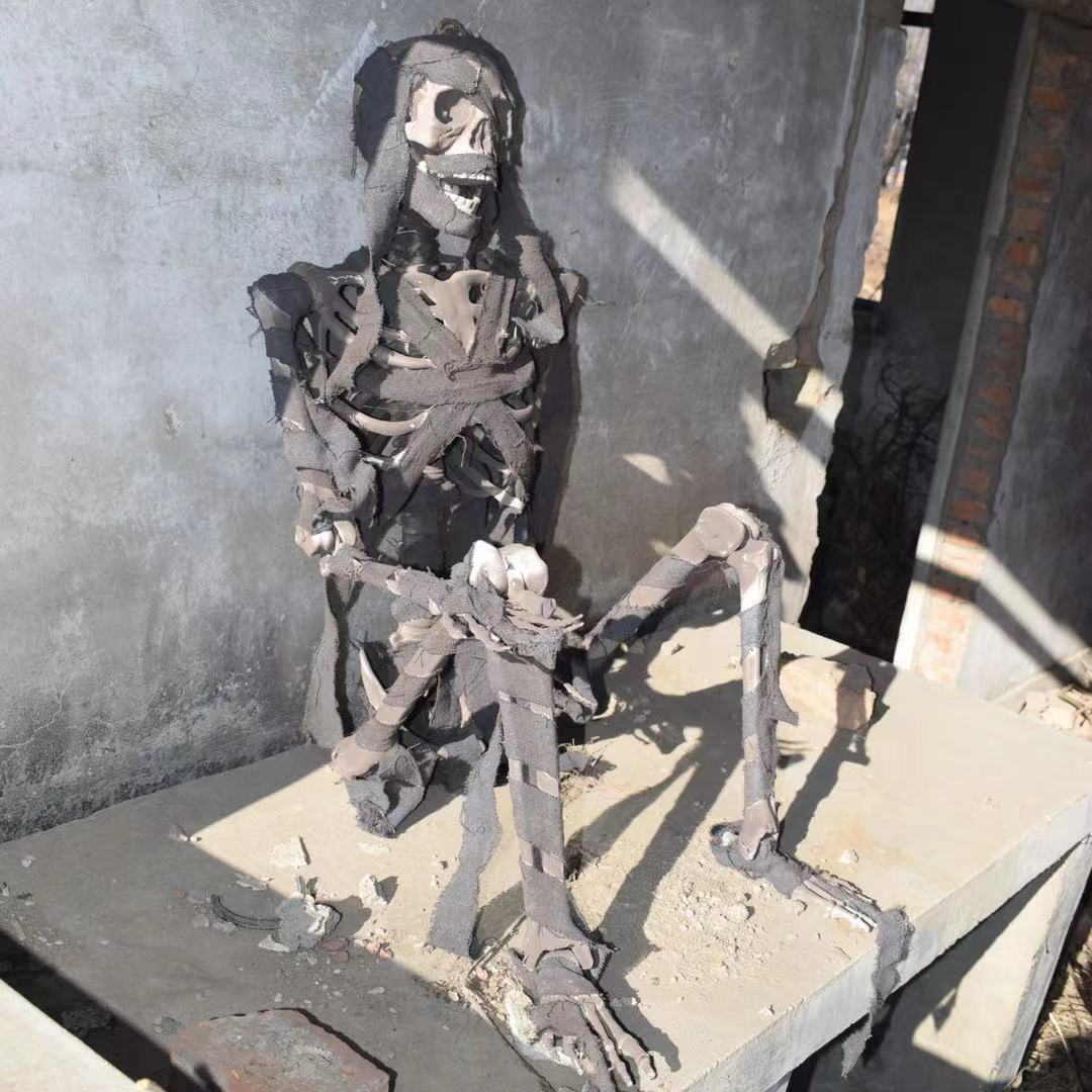 Esqueleto, trapos de Halloween, accesorios de esqueleto, habitaciones secretas, bares embrujados, decoración de terror, clanes colgados, fantasmas, cabezas de mosquitos.