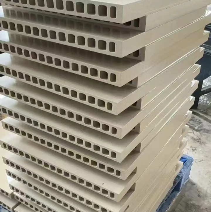 耐火承烧板抗化学侵蚀强适用于高温热处理炉的堇青石莫来承烧板