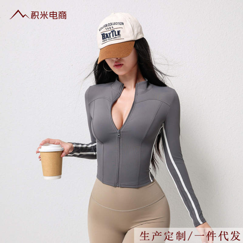 American Sports Jacket Autum New Retro Stripesd Yoga Wear Slimming Look Running Training Fitness Long Sleeves