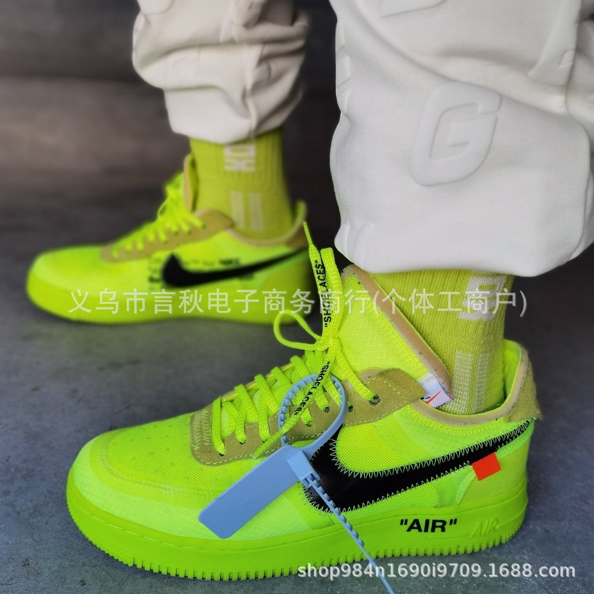 OFF WHITE co-branded Air Force 1 sports casual sneakers, Air Force One men's shoes in fluorescent green, deconstructed design