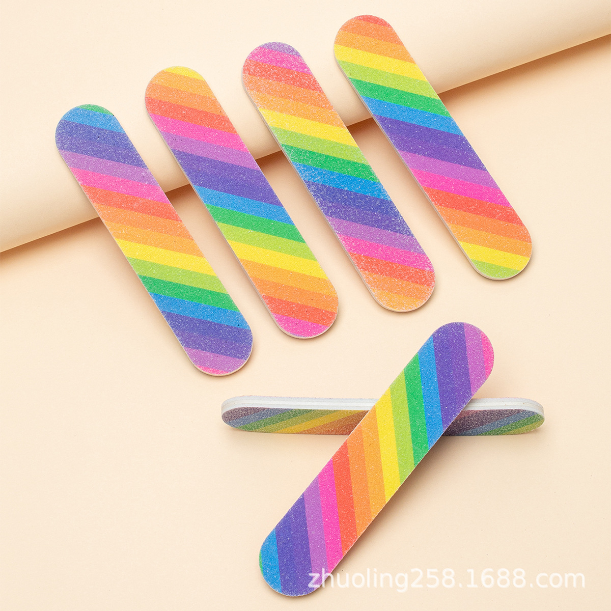 Explosiones lindos archivos de uñas de animales esmerilados mini mini tira de polvo accesorios de regalo de manicura solo transfronterizos