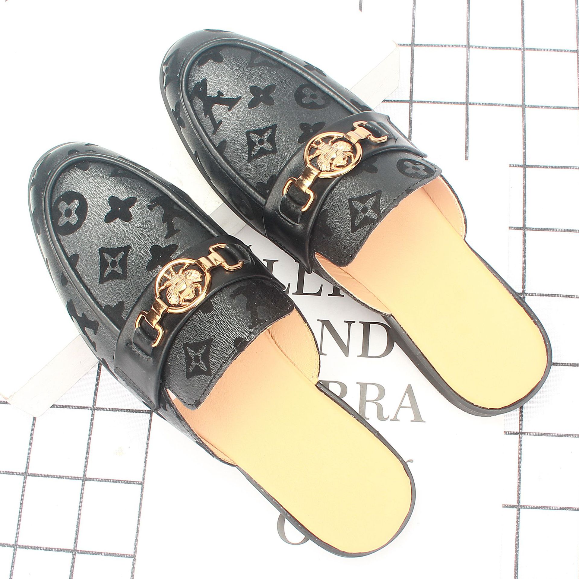 2022Ӣ����ʿ����Ь���п��ļ���ͷ�޺��ƤЬ��Ь671