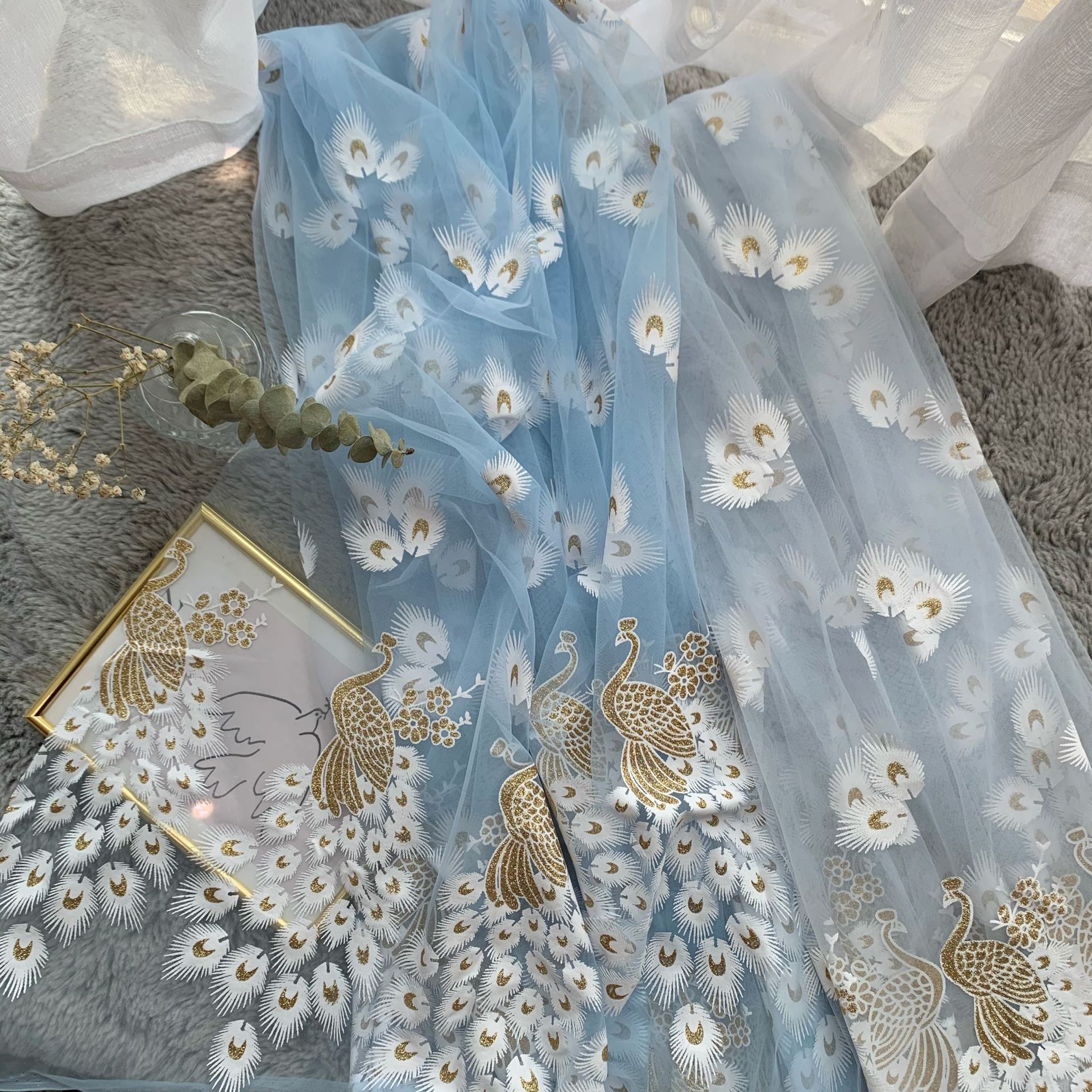 Colocación bilateral pegamento polvo de impresión bronceado malla Flor del Pavo Real capa hilo ropa para niños Hanfu Lolita tela suministro directo