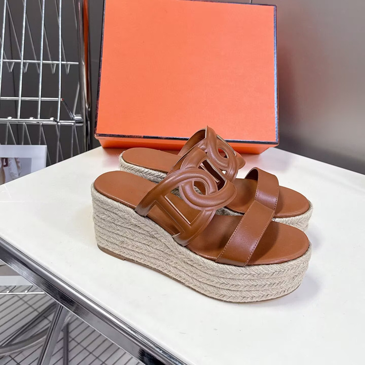 Elite summer retro fashionable sandals heels platform wedge heel