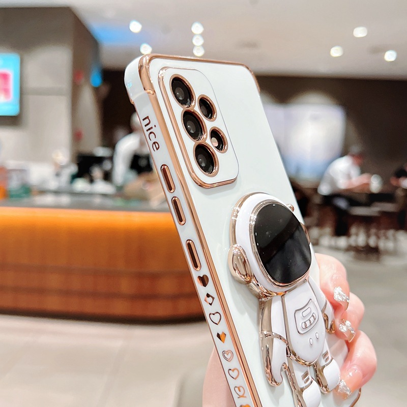 Side Electroplated Heart Compatible With Samsung S26U Phone Case Soft Full Coverage Anti-drop Astronaut Stand For 15pro_voghion.com