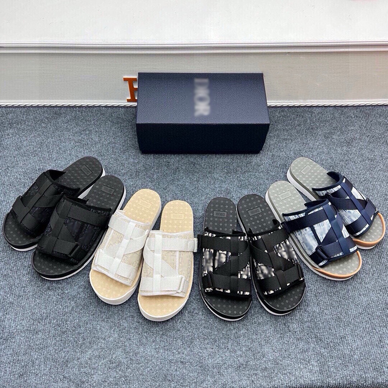 Slide Men Slippers 2025 Summer D Letter Embroidered Belt Buckle Ribbon Slippers Cambodia Vietnam Singapore