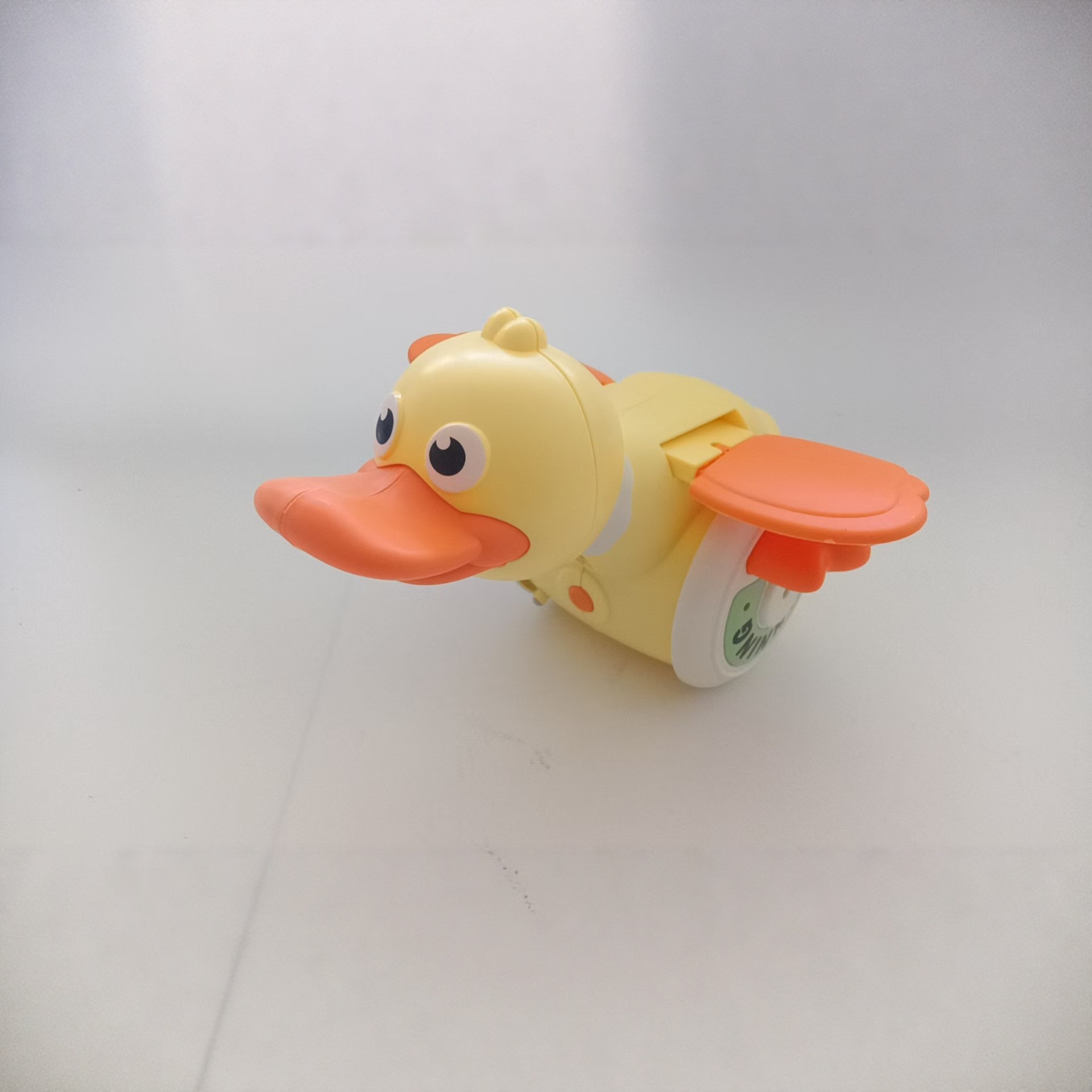 Transfronterizo recargable eléctrica rotativa universal pato de alimentación Temu guía a los bebés para aprender a arrastrar juguete de pato giratorio