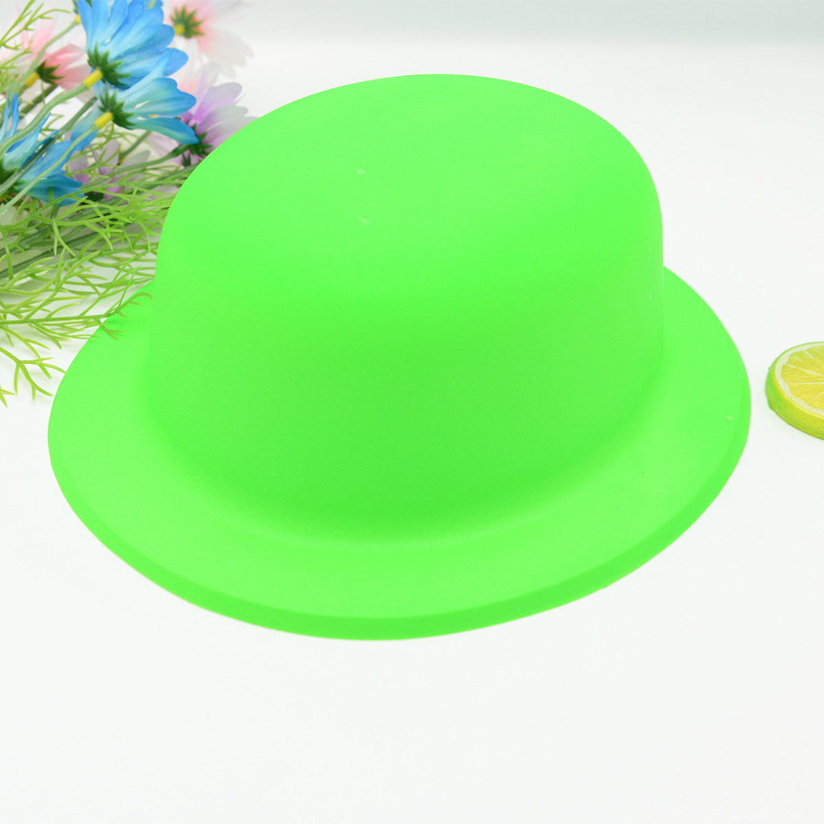 Ventas calientes de festivales vestido sombrero espectáculo prop fiestas fábrica directa de PVC disfraz de papel fiesta