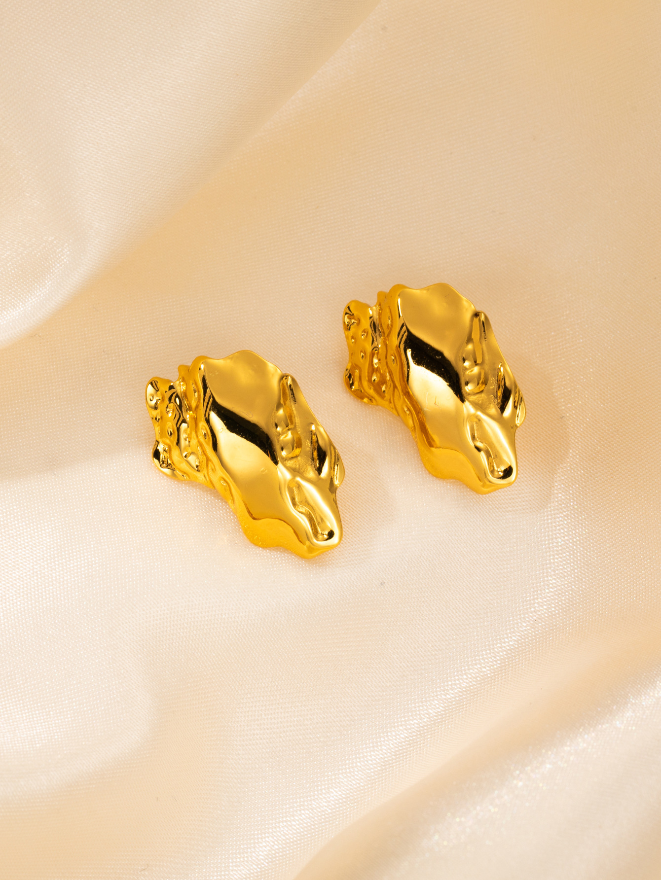 골드 불규칙 패턴 귀걸이