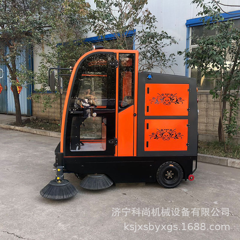 供应环卫电动扫地车 道路吸尘清扫车 小型驾驶式扫地车