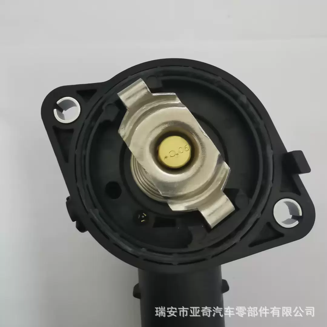 适用雪佛兰节温器 4893865AC 68105533AB 4893865AA