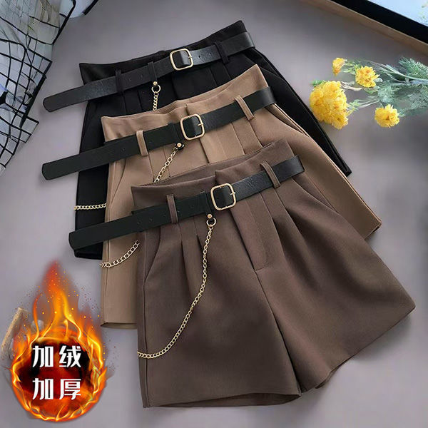 Spring and Autumn Thickened Suit Shorts for Women 2026 Korean Style New Chic Chain Casual Pants Versatile Fleece-Lined Boot Pants