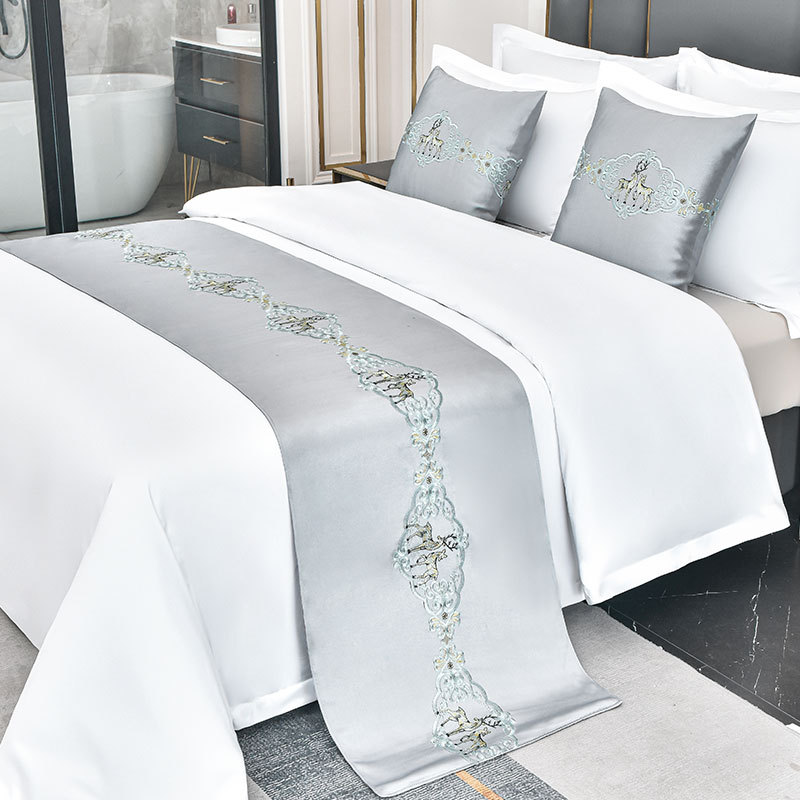 밝은 회색 시카사슴