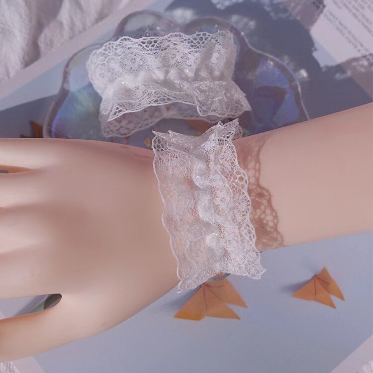 Lolita Sleeve Lace Solid Color Sweet Cute Lolita Wrist Sleeve Cuff Decoration Bracelet Women Lolita Sleeve Lace Solid Color Sweet Cute Lolita Wrist Sleeve Cuff Decoration Bracelet Women