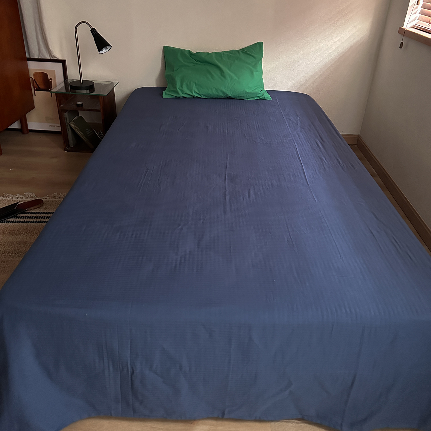 イン無地シンプルな純綿シングルピースベッドシーツ純綿シングルピースキルト 1.8 ボックスシーツマットレスプロテクターベッドカバー卸売