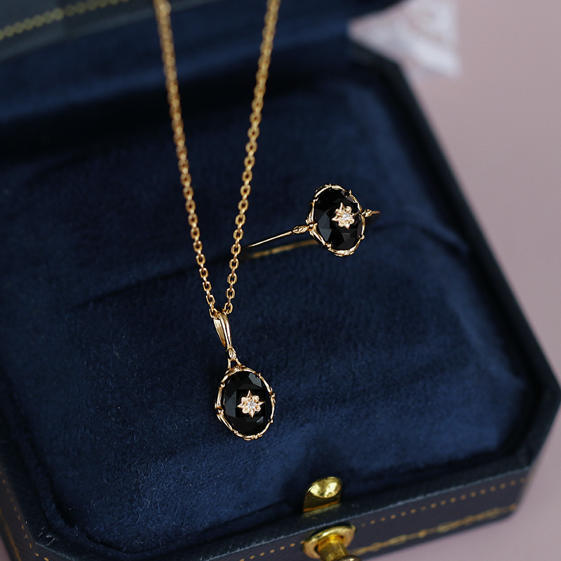 1g Weight Charms, Rings Classification 1 Piece Quantity Holiday, Daily Occasion 925 Sterling Silver Material Flower Pattern All Seasons Season Women's Gender Elegant, Retro Style Japanese Style Opal Palace Vintage Pattern Natural Black Agate Rings Pendants 925 Silver Accessories Suit Autumn New 无