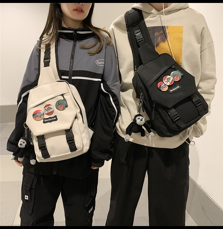 2023 New Leisure Large Capacity Chest Outdoor Versatile Sports Shoulder Bag Waterproof Couple Mobile Phone Student_voghion.com