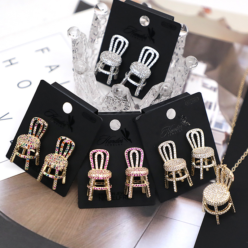 1 Pair Elegant Sweet Chair Plating Inlay Copper Zircon Ear Studs display picture 3