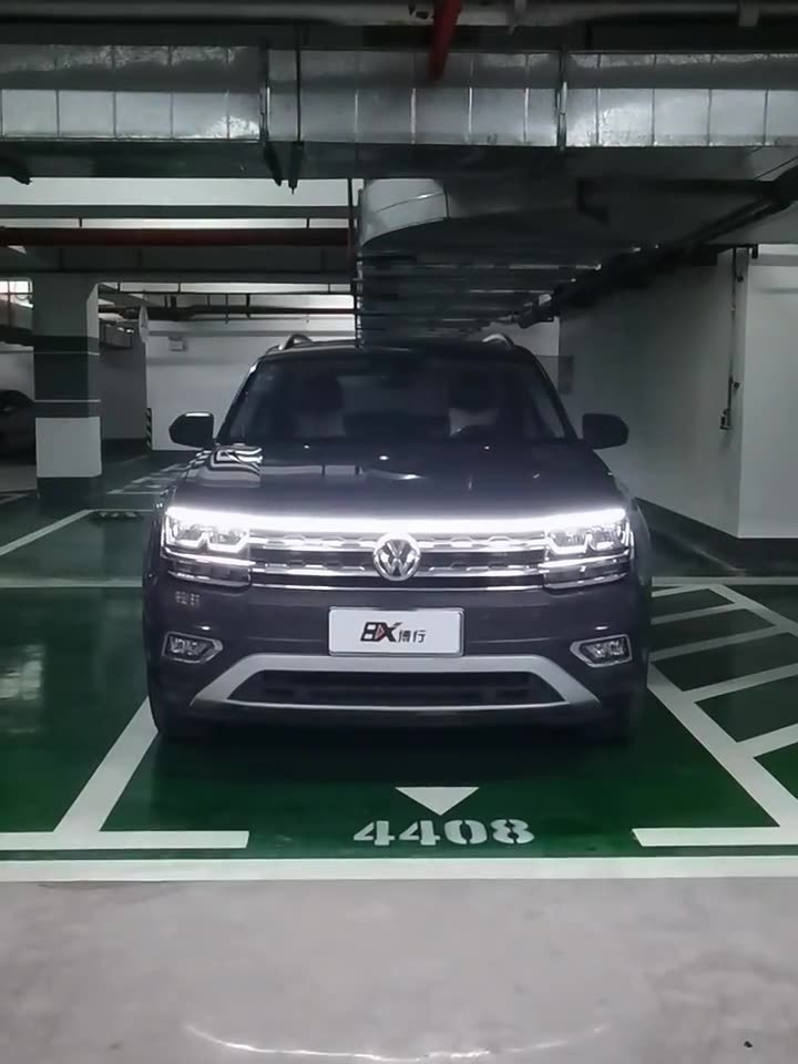 Car start-up scan welcome dynamic sequential daytime running lights, hood decoration lights, grille LED modification lights