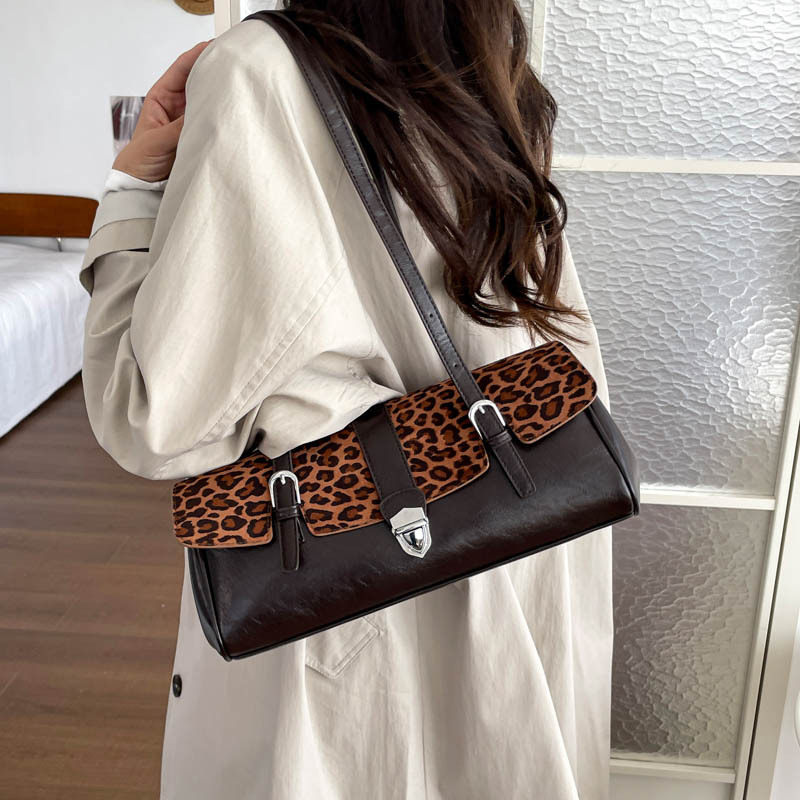 Túi xách tay nữ dáng kẹp nách phong cách thanh lịch, chất liệu PU mềm, kiểu dáng vuông ngang — Màu cà phê Leopard Print, màu cà phê, màu nâu, xanh lá cây chi tiết 22