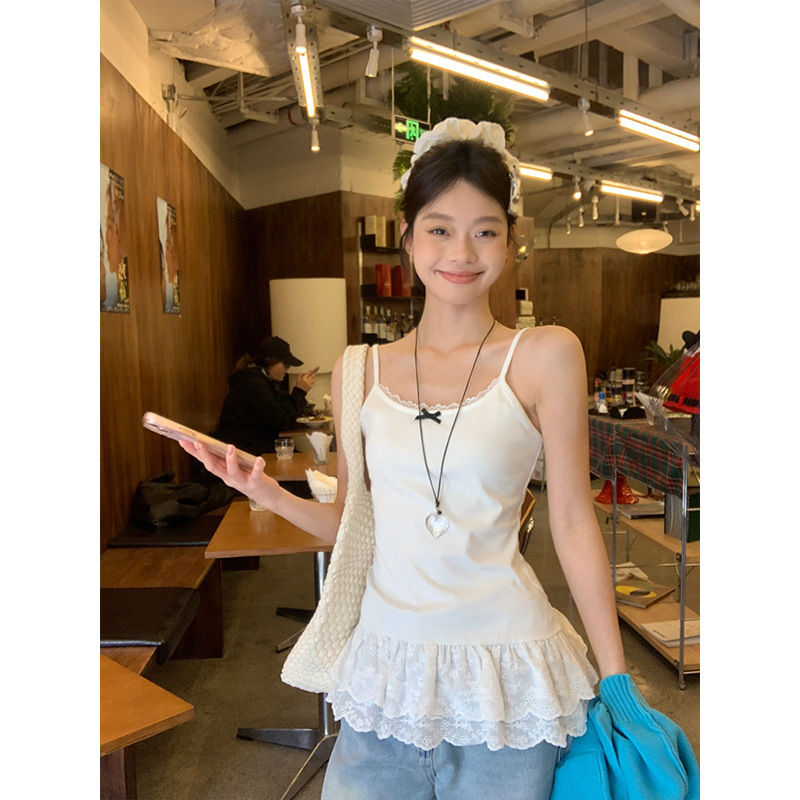 White Bow Camisole Women's Spring Lace Hem Slim-Fit Stacked Small Top White Bow Camisole Women's Spring Lace Hem Slim-Fit Stacked Small Top
