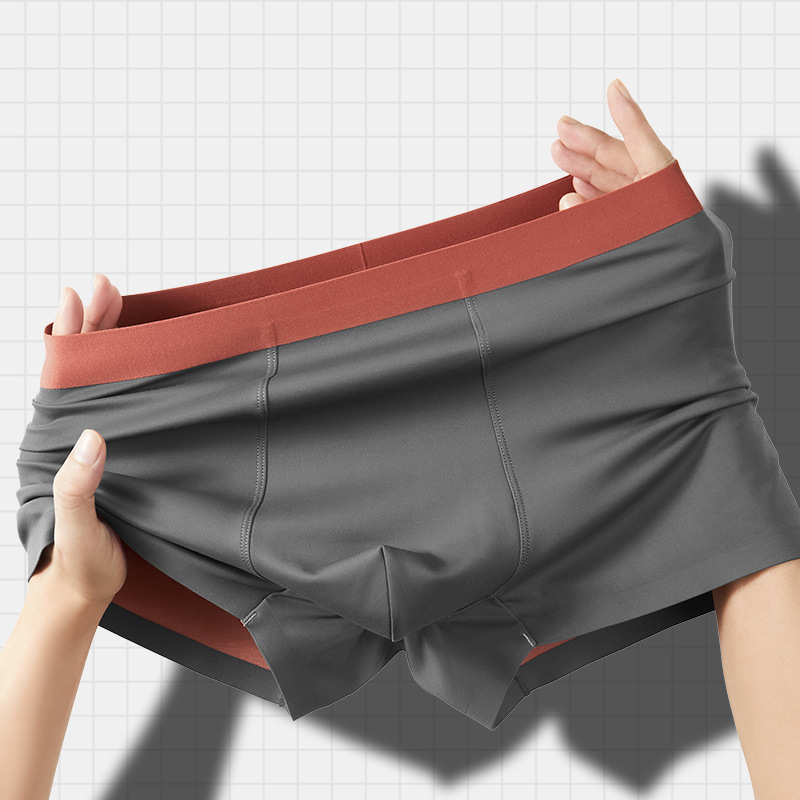 Men's Underwear 100 Count Modal Seamless Underwear Men's Double-Sided Nude Silk Antibacterial Contrasting Color Boxer Briefs Wholesale