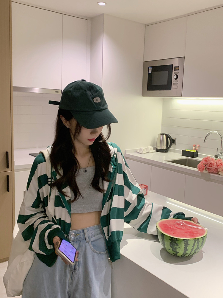 d69064cb-b953-4ddf-b262-1391d2