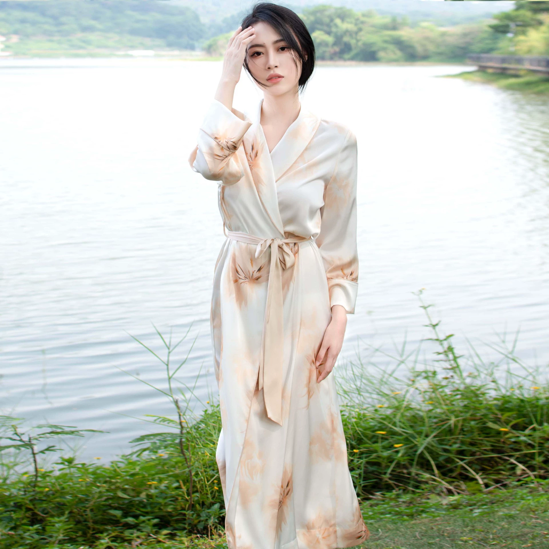 Silk silky bathrobe, pijama, high-quality style