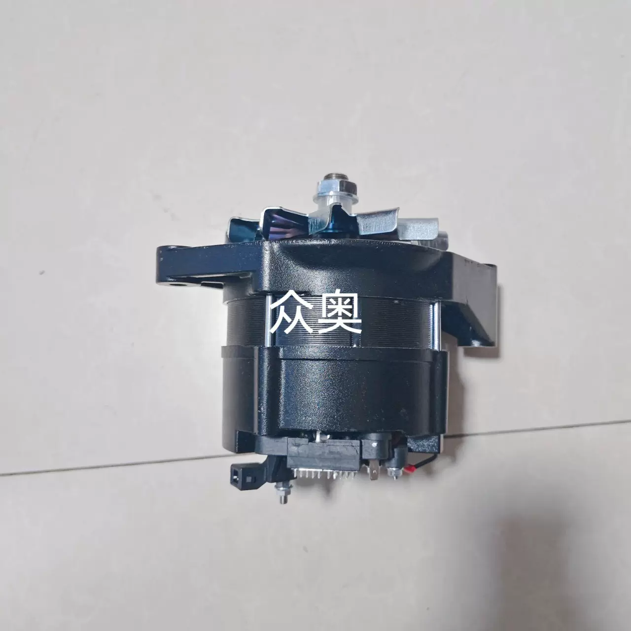 适用冷王THERMO KING发电机 45-2671 10412571 1E32217G01发电机