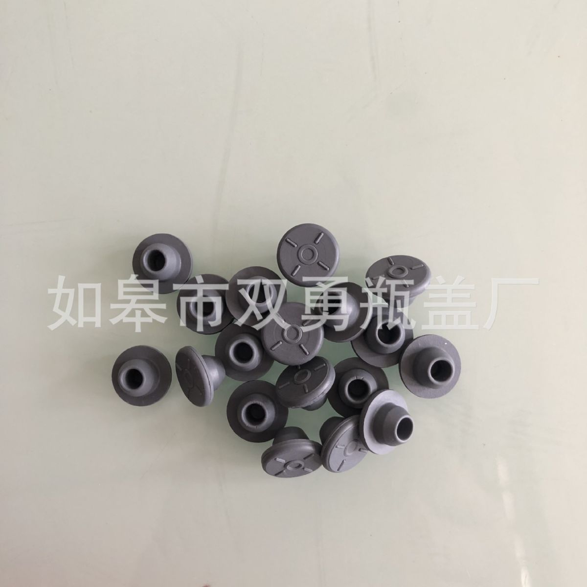 丁基胶塞13mm 平口胶塞 西林瓶配套胶塞