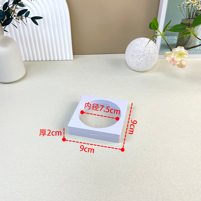 White inner circle 9*9*2cm; film box