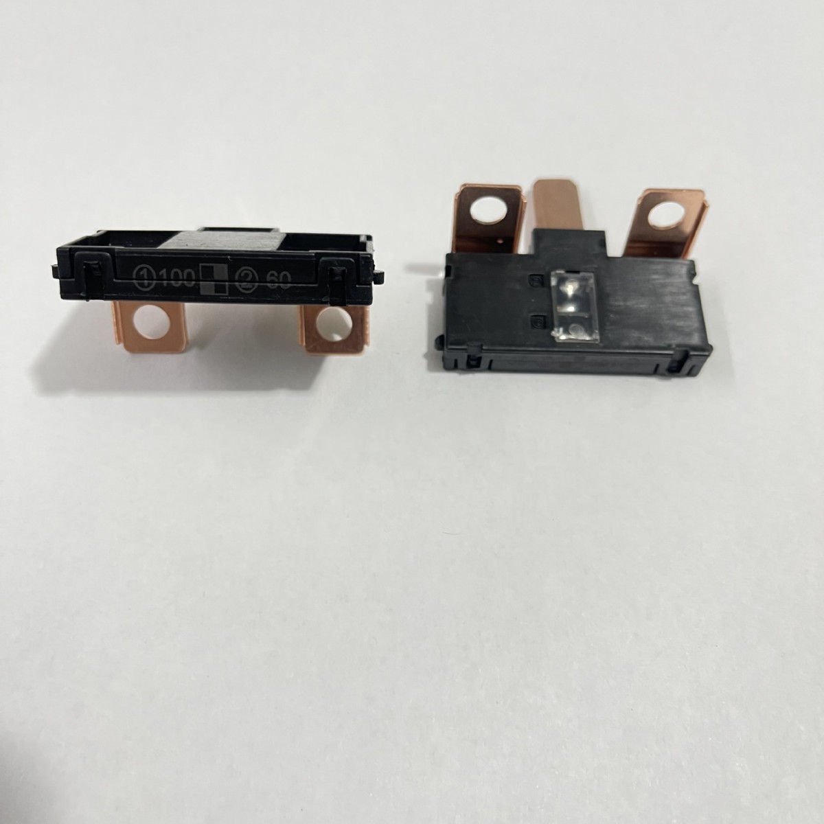 38231SFEJ01本田汽车电瓶保险丝片38231-SFE-J01