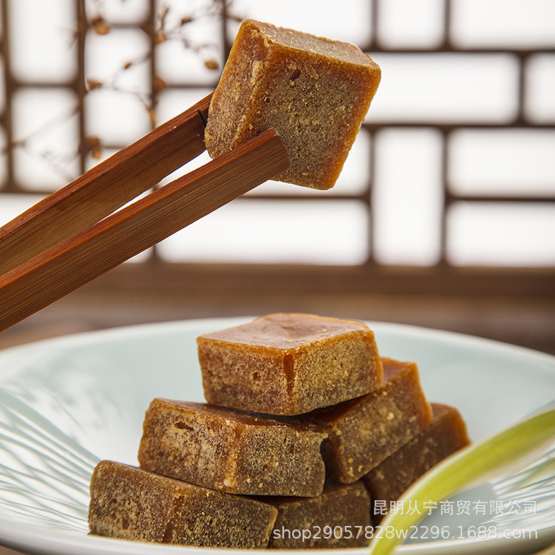Yunnan Brown Sugar Cube Traditional Handcrafted Cane Sugar Individually Wrapped 500g quality and texture