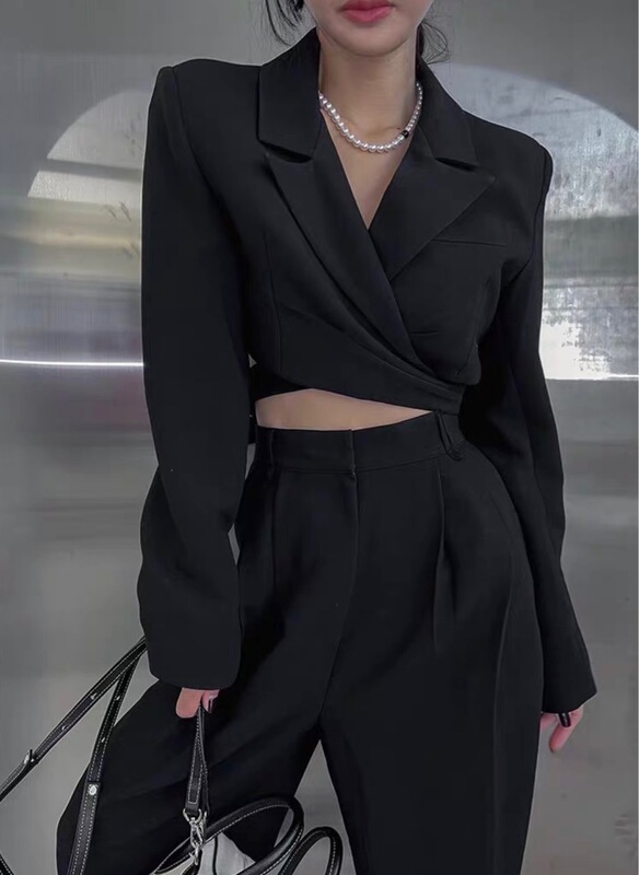 New Style Cross-Waist Short Suit with V-Neck, Slim-Fit Elegant Jacket, High-Waisted Slimming Shorts Set, Model 3498