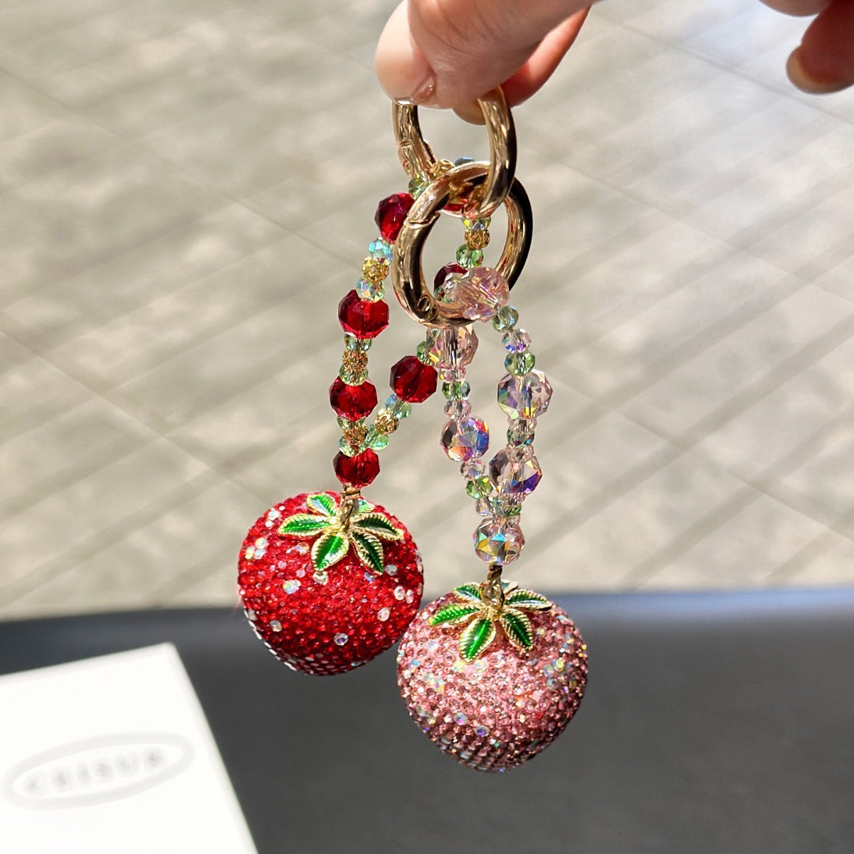 Fashionable and High-End Full Diamond Small Strawberry Mobile Phone Chain for Women, Accessible Luxury Elegant, Niche Design Bag Keychain Pendant for Women