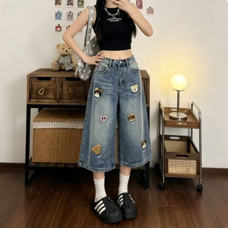Cartoon embroidered wide-leg denim cropped pants for women, 2026 summer new style, loose fit, high-waisted, slimming, straight-leg mid-length pants, trendy Cartoon embroidered wide-leg denim cropped pants for women, 2026 summer new style, loose fit, high-waisted, slimming, straight-leg mid-length pants, trendy