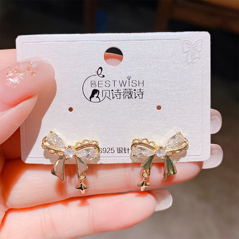 Cute fashionable elegant universal earrings with zircon with bow