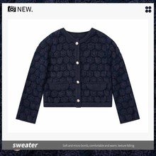 欧美时尚镂空钩花针织开衫女长袖简约百搭减龄金扣经典V领针织衫