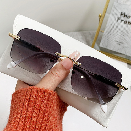 New gradient color square frame with accessories fine glitter INS style fashionable gradient color sunglasses for men and women