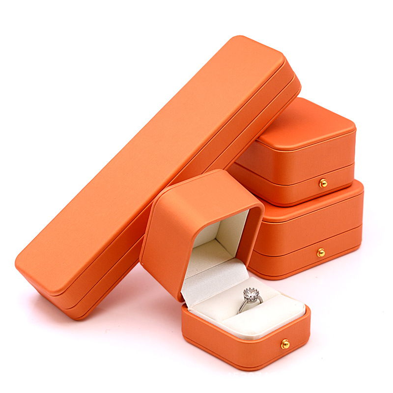 Caja de anillo naranja caballo hebilla de oro caja de anillo caja de pulsera caja de collar caja de oreja caja de broche caja de insignia