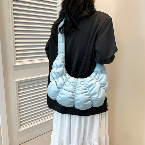 Korean-style new Cloud Bag, Croissant Half-Moon Bag – Casual, Versatile, Lightweight, Dumpling-Shape Sponge Bag with Pleated Design, Perfect for Women as a Crossbody Option