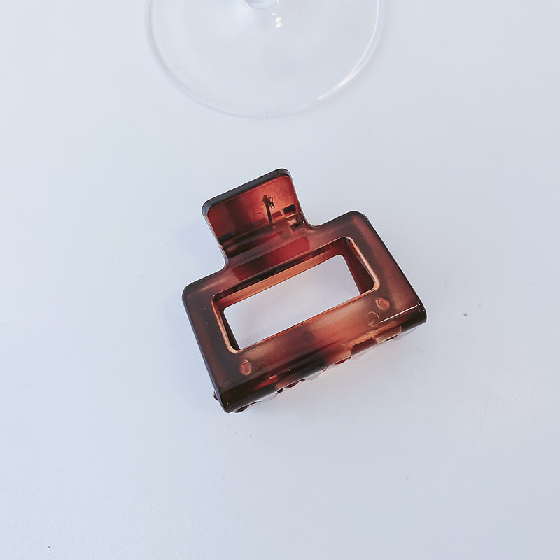 Pinza de agarre simple y versátil de temperamento, clip de tiburón grande, horquilla, pinza para el cabello de alta calidad para mujer, clip para el cabello en la parte posterior de la cabeza, accesorios para el cabello al por mayor