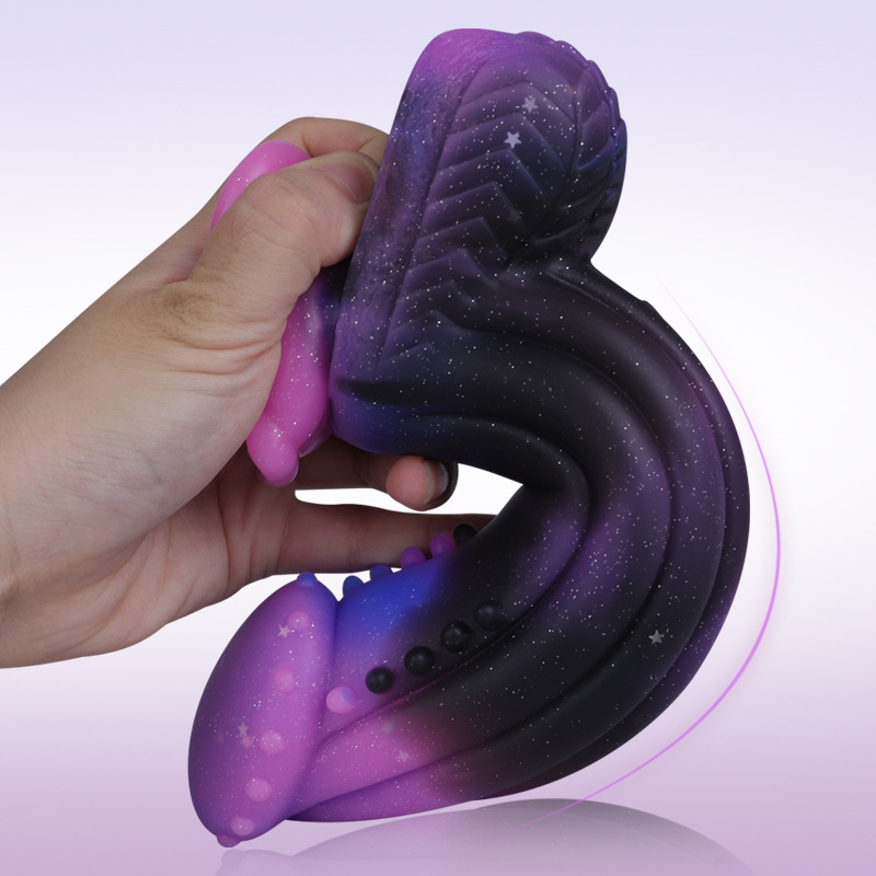 Cielo estrellado color mezclado en forma de pene de silicona platino gran pene en forma de simulación anal plug falso pene suministros femeninos