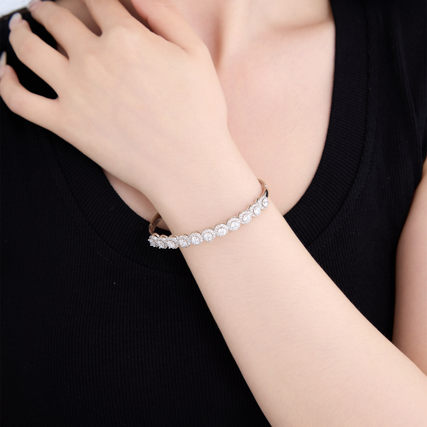 Pulsera con Gemas Artificiales Geométricas de Aleación Galvanizada image 5