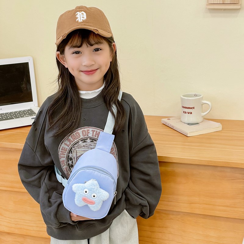 Bolso de pecho de dibujos animados para niños y niñas lindos peluche pequeña estrella colgante bolso de mochila para bebés comercio exterior transfronterizo bolso de cambio para niños